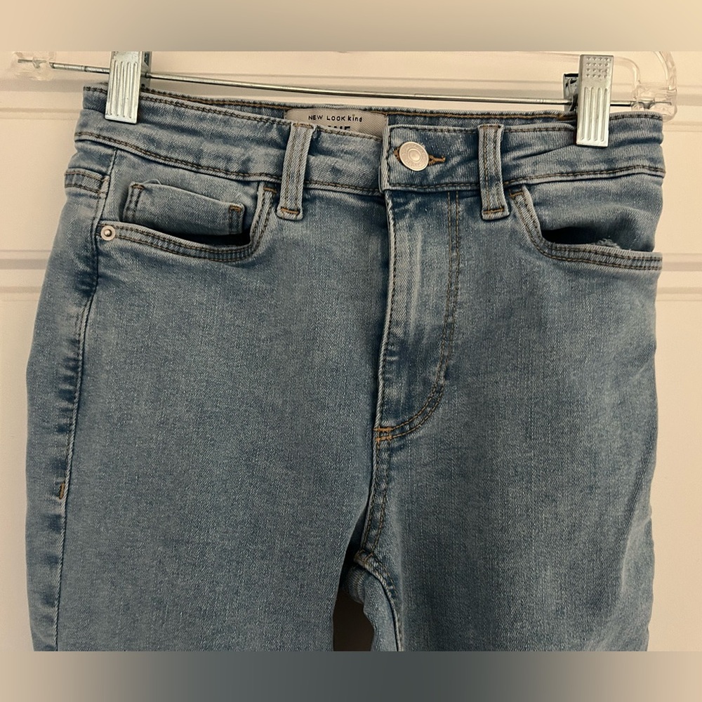 Amie Midrise Skinny Stretch Light Wash Denim Jeans by New Look UK 8 US 4